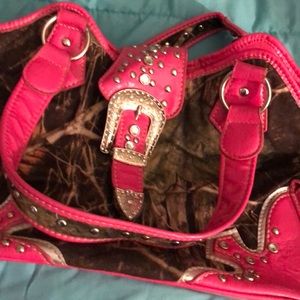 Camo purse